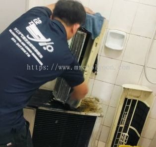 bengkel motosikal lian kook