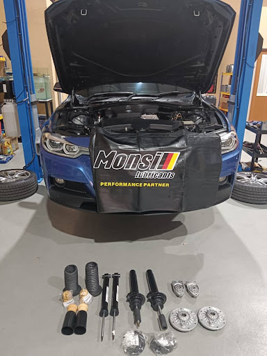 Hui Car Maintenance Centre