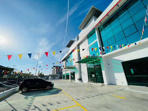 PERODUA SERVICE CENTRE SENAI