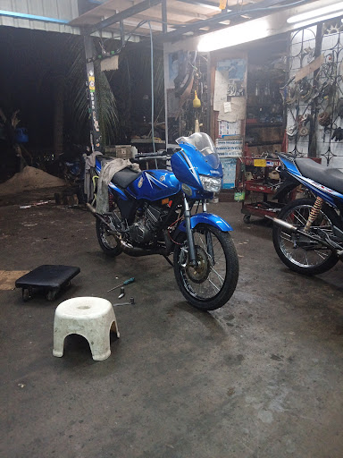 Bengkel Motor Adiputra