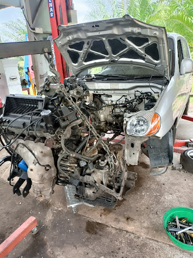 Vik Performance Auto Garage