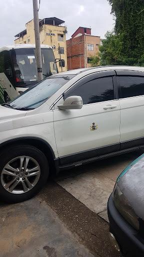 RAISYA PUSAT SERVICES KERETA DAN SPECIALIST GEARBOX