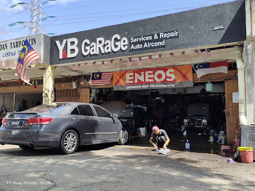 Y&B Garage