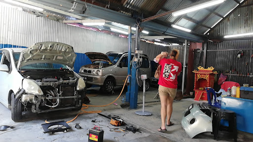 TOP AUTOMOBILE SERVICES CAR REPAIR AND ALTERNATOR REPAIR SERVICE