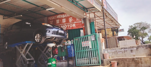 Lye Motors