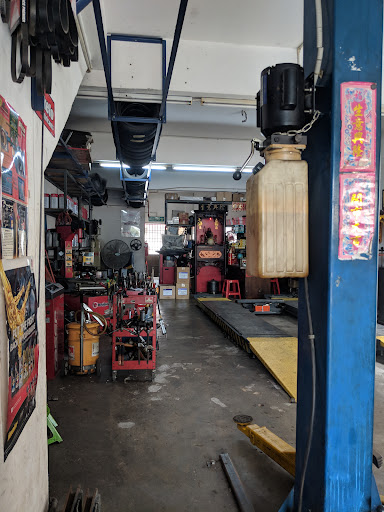 Lip Seng Auto Service - Pusat Membaiki Kereta / Mechanic