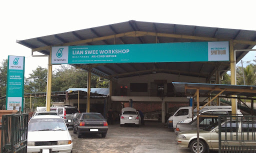 Lian Swee Workshop