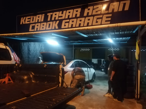 Kedai Tayar dan towing motor azlan