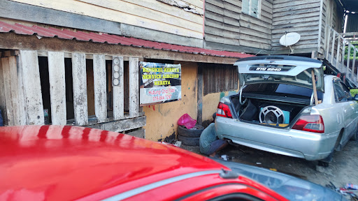 Bengkel jalan bubul Padil