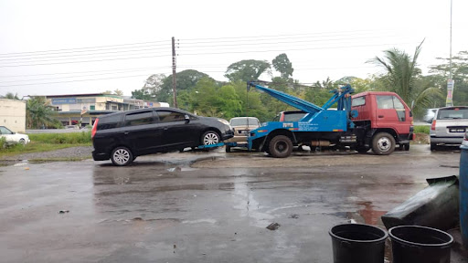 SRI AMAN SOON MENG MOTOR TOWING SERVICE