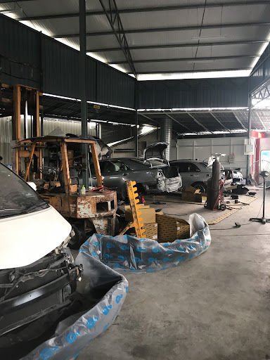 Two One Auto Workshop Sdn Bhd