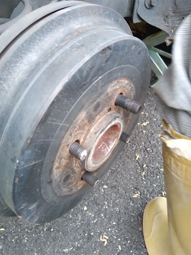 Bengkel kereta kean heng