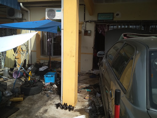 Pomen bergerak kuala selangor