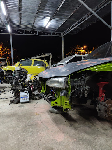 Pusat servis SIR TWO AUTO SERVIS