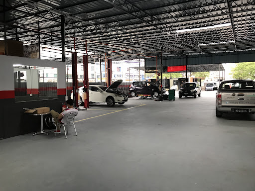 RevvUp Auto Sdn Bhd RevvUp Auto Sdn Bhd