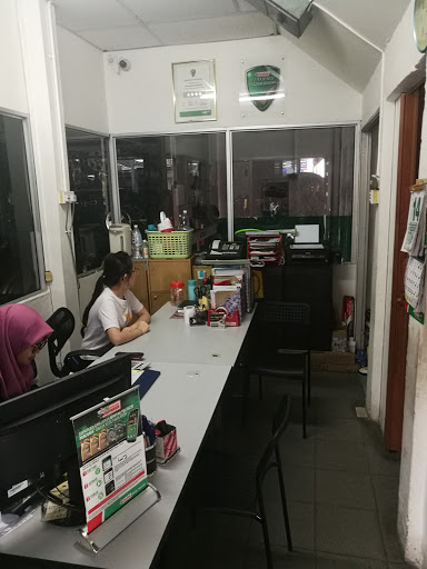 Castrol Auto Service Workshop - Hock Guan Castrol Auto Service Workshop - Hock Guan