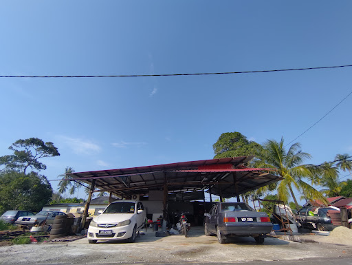 Bengkel Dollah Autoworks
