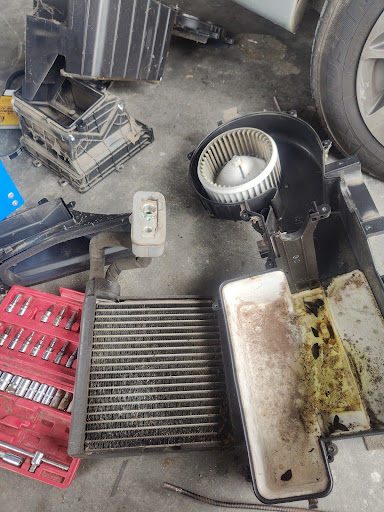 Arman69 Auto Services (Car Aircond Service & Repair)