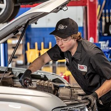 highway workshop car aircond exhaust auto service centre