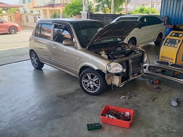 HMC Car Aircond Services & Battery 麻坡专业维修汽车冷气和电池 1 hmc car aircond services battery e9babbe59da1e4b893e4b89ae7bbb4e4bfaee6b1bde8bda6e586b7e6b094e5928ce794b5e6b1a0