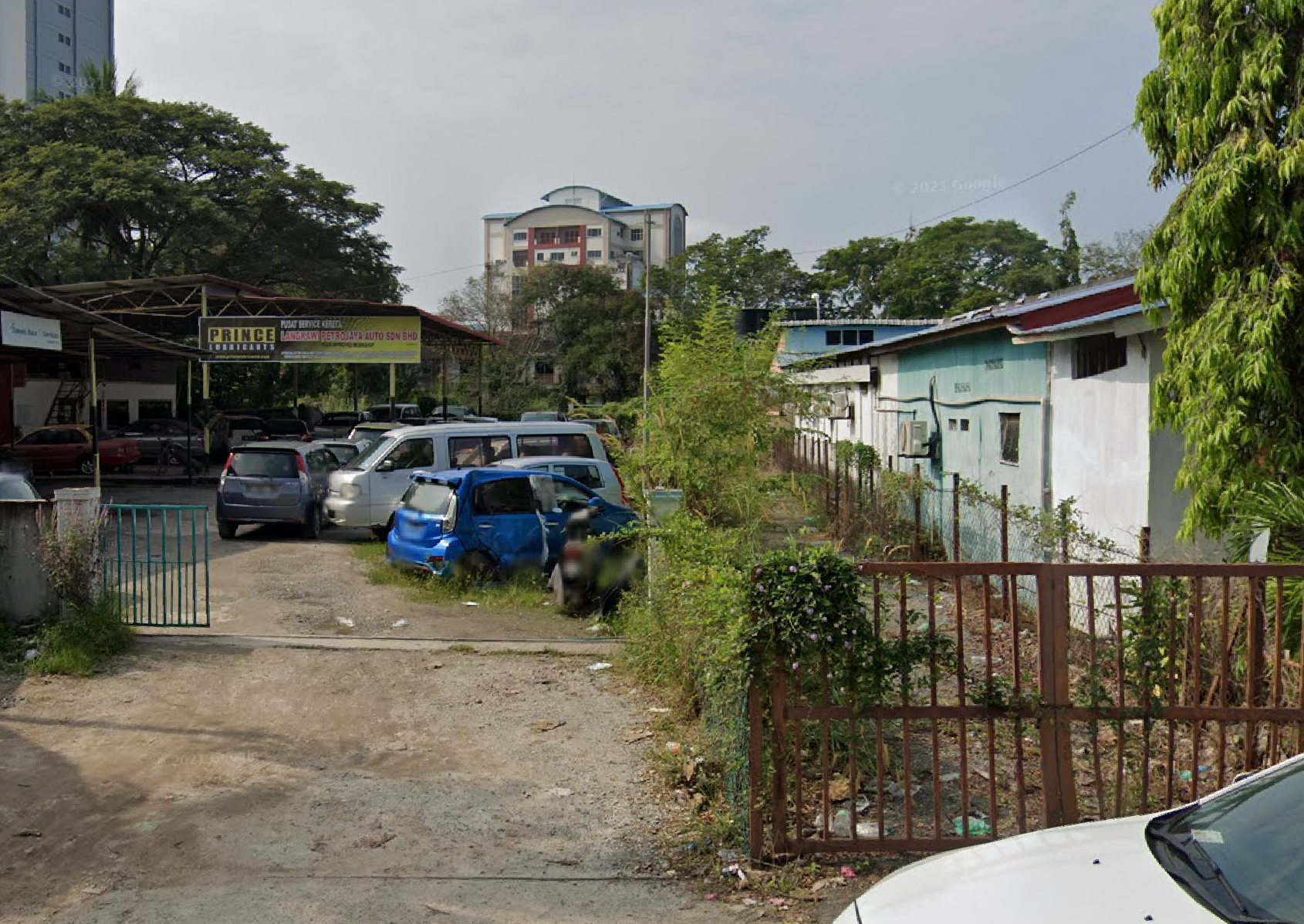 langkawi petrojaya auto sdn bhd
