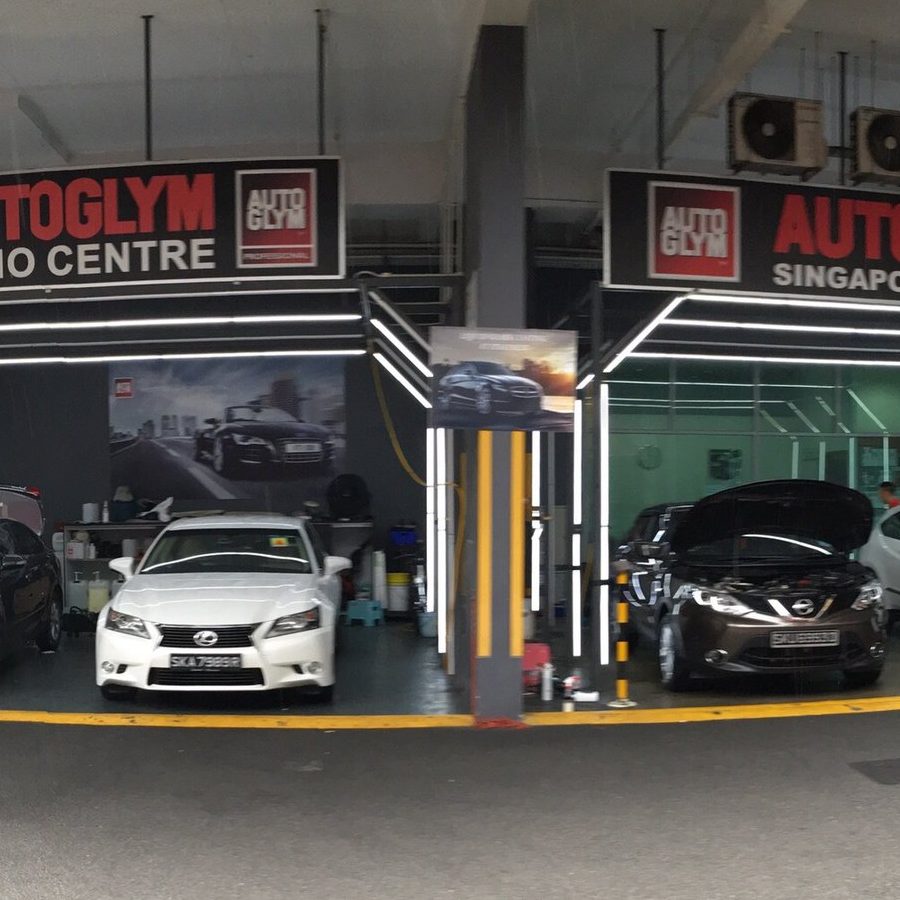 mann glass auto parit raja