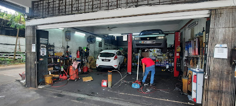 pusat servis kereta z sen