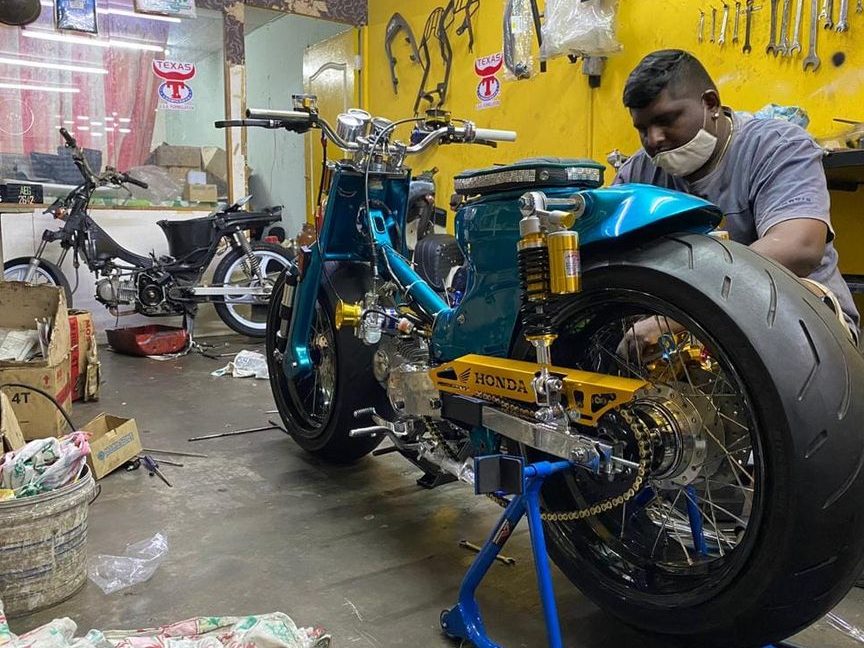zimar garage bengkel motorsikal baik pulih dan cat
